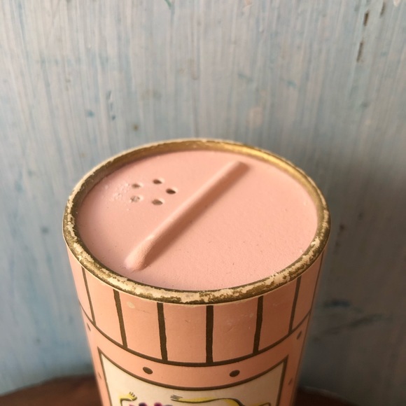 Two 1950’s vintage powders - one for your face and the other for your body! - Picture 14 of 16
